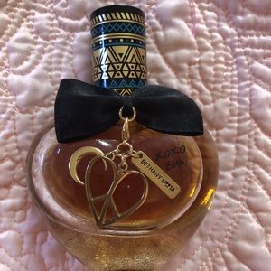 Bethany Mota Perfume